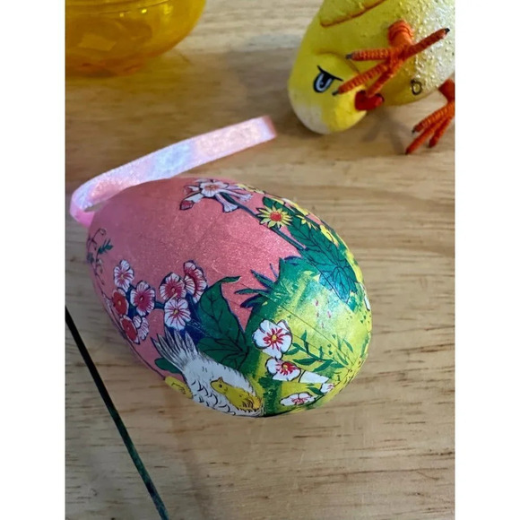 4 piece Vintage Easter decor - Picture 3 of 12